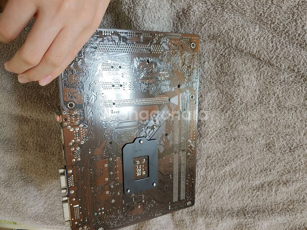 p8b75m lx plus 보드 팝니다 1년 반 사용--1