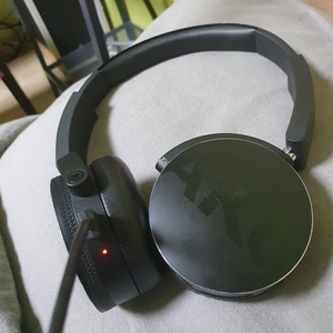 akg Y50Bt 팝니다 에눌가능