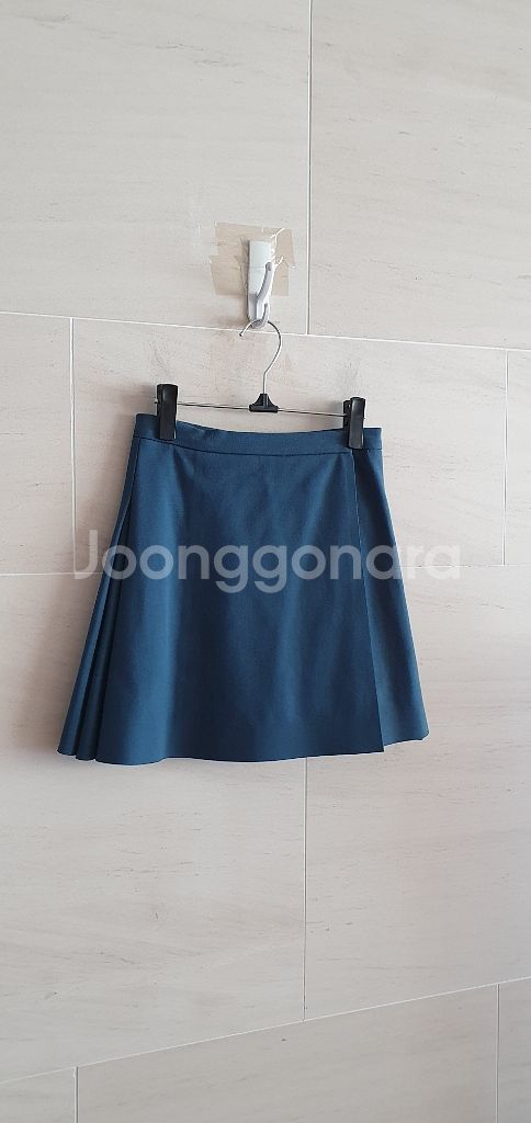 (정품) 라코스테 랩 스커트--2