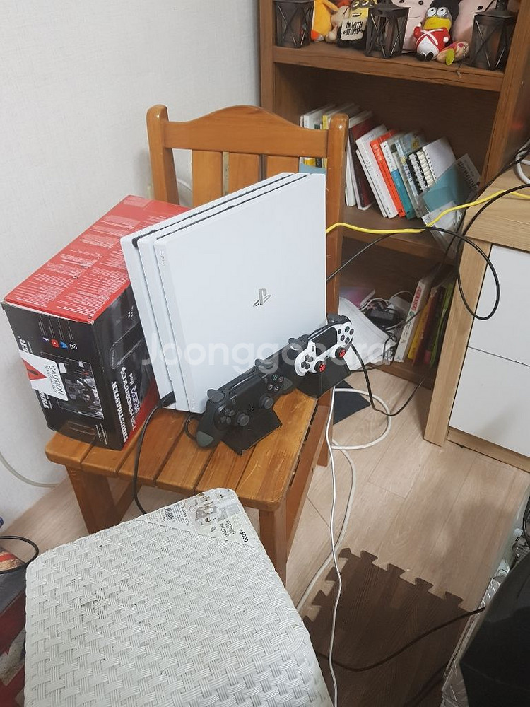 플스4프로 7218BB2 1테라 팝니다--1