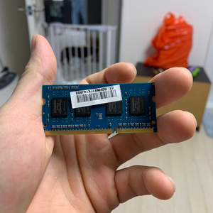 노트북 메모리 ddr3 12800 4기가 팝니다