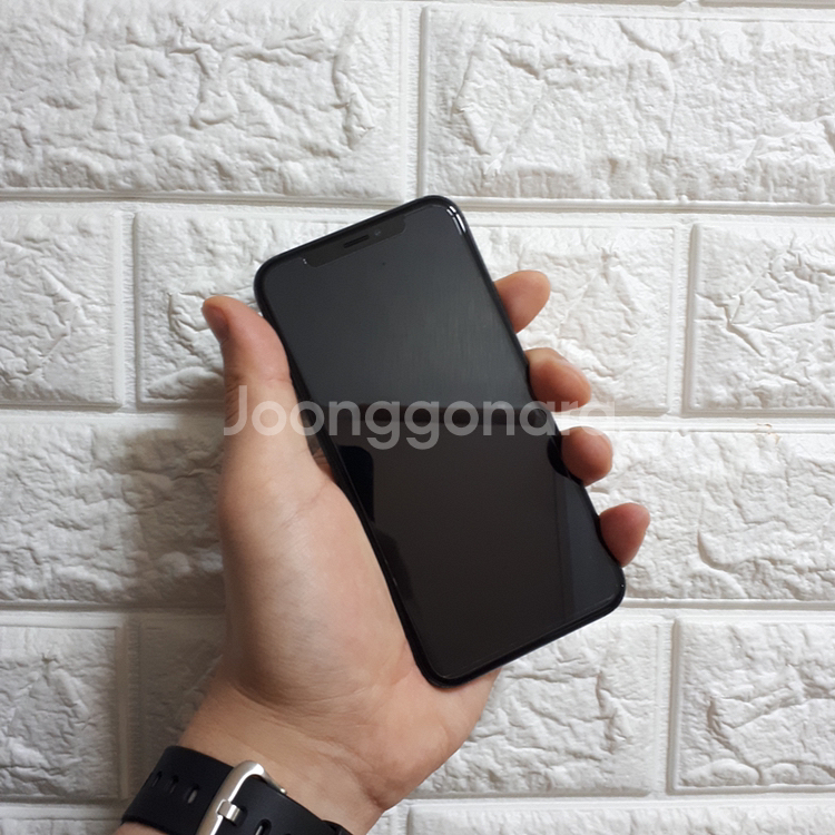 아이폰xs 64스그 상태좋음 판매--1