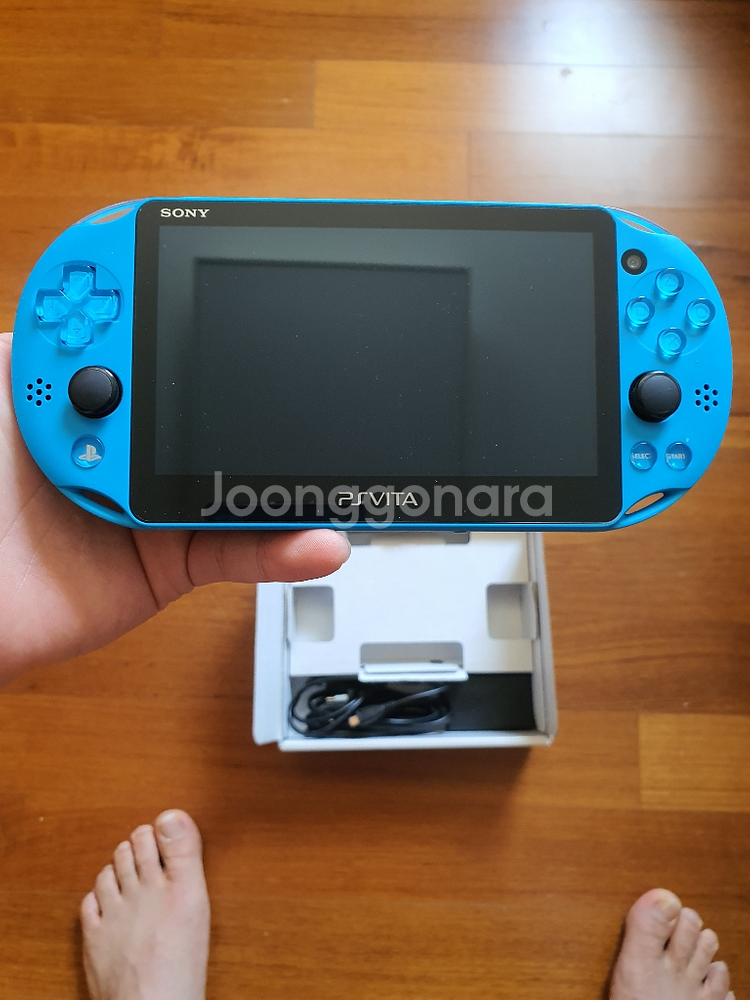 psvita2세대 아쿠아블루 128g 풀박팝니다.--4