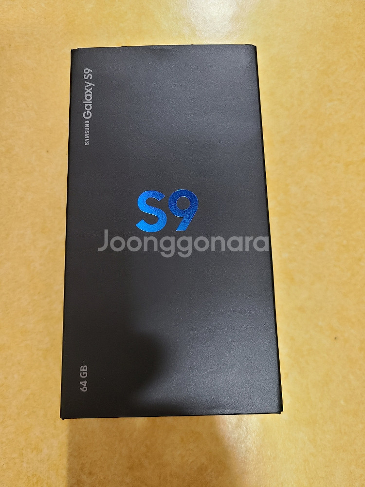 갤럭시 S9 64g 블랙 팝니다.--0