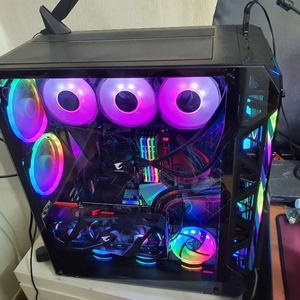 본체 3900x 2080 super 32gb ram
