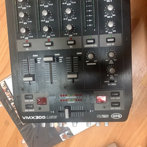 Behringer VMX300USB