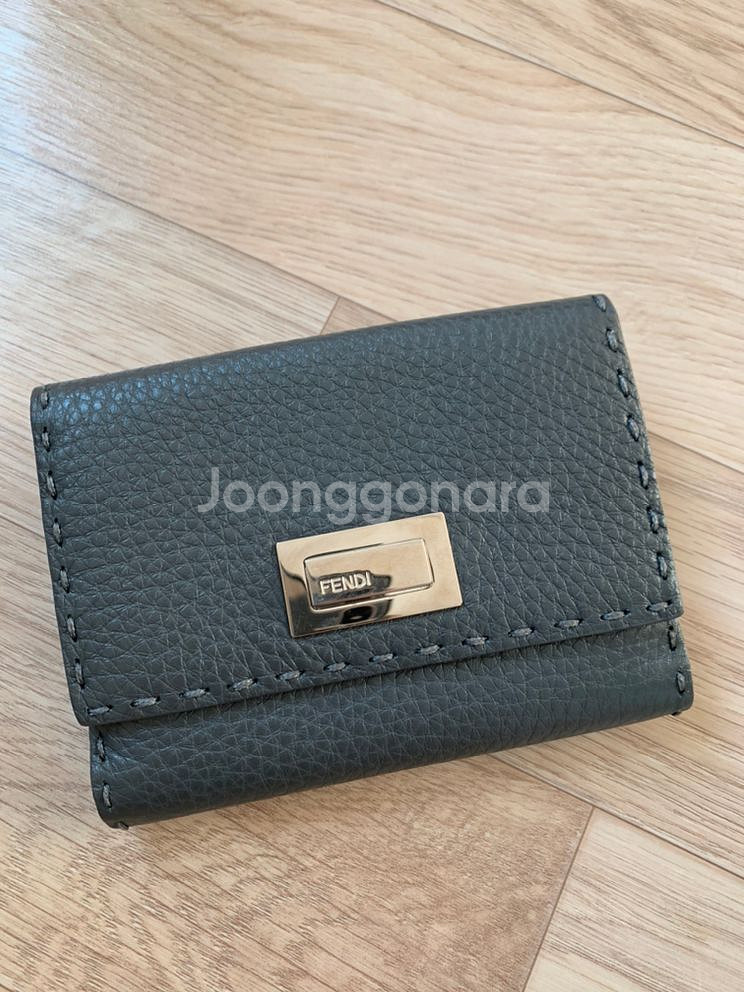 펜디여성지갑--2