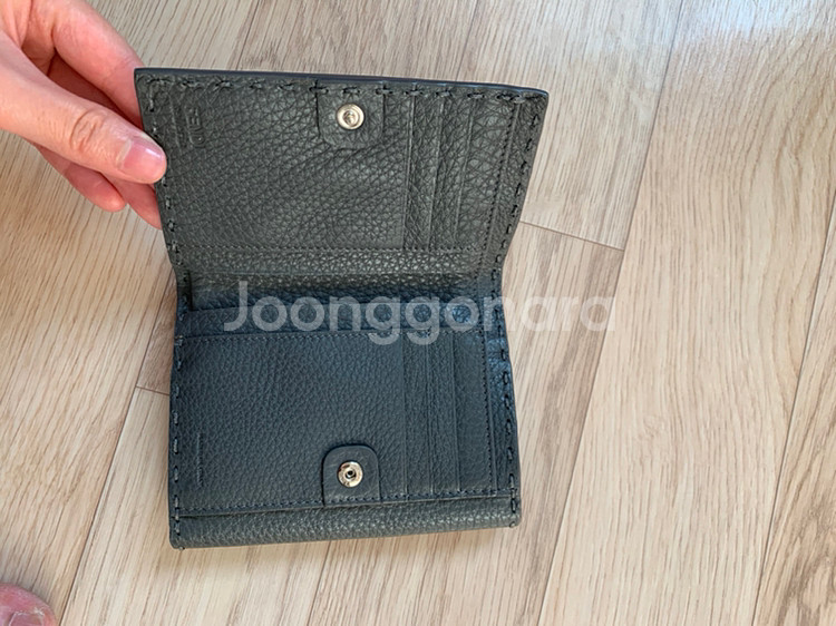 펜디여성지갑--3