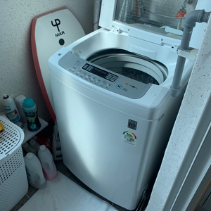 lg 통돌이 14kg 세탁기 t1407w8 팝니다
