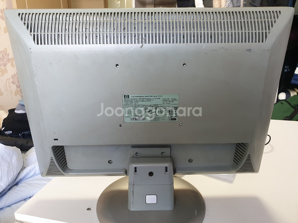모니터팝니다 HP w19e 정상작동--1