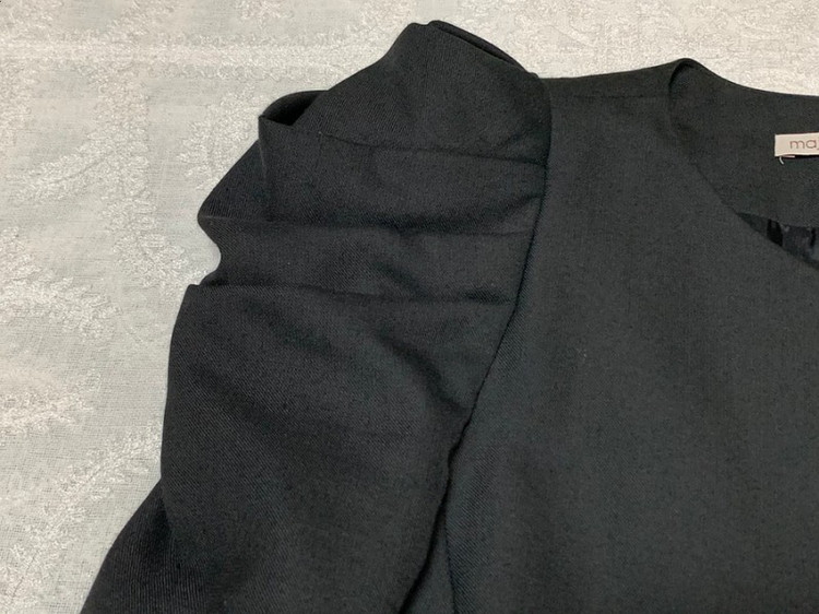 마쥬 퍼프숄더 자켓 size 36--4