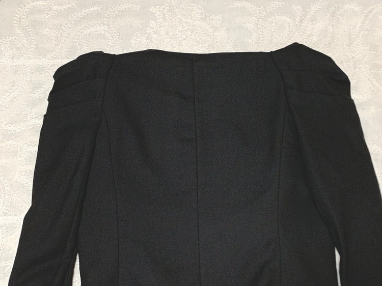 마쥬 퍼프숄더 자켓 size 36--5