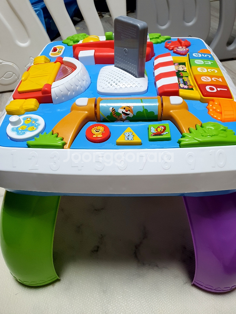 피셔프라이스 퍼피의 스마트 테이블--5