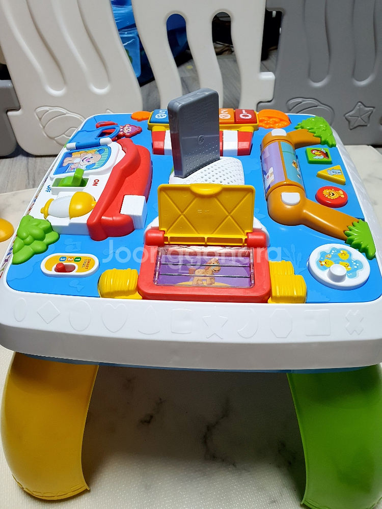 피셔프라이스 퍼피의 스마트 테이블--6