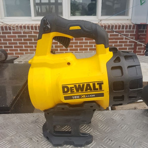 디월트 송풍기 dcm562 팝니다