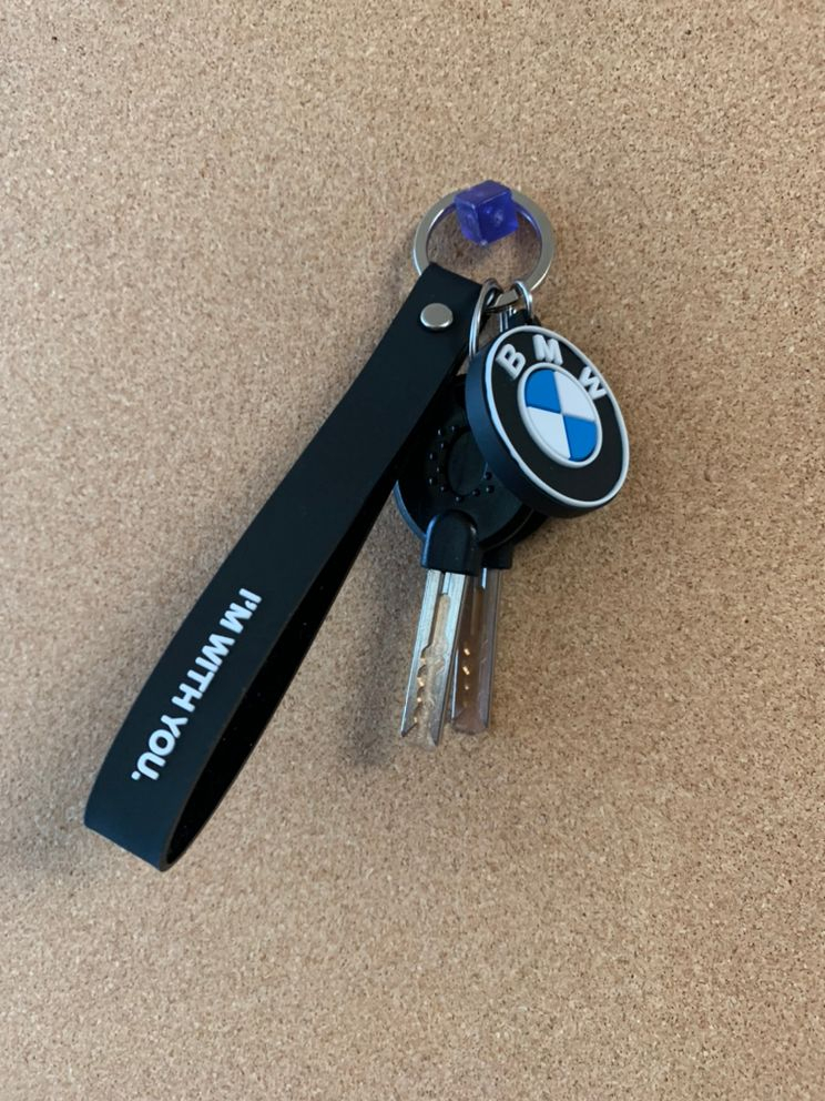 BMW 정품 키링 팝니다--1