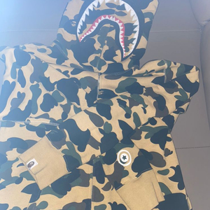 정품 BAPE 베이프 샤크 후드 집업 싸게드릴게요 연락