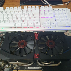 아수스 GTX 960 2GB 택포 7만원에 팔아요