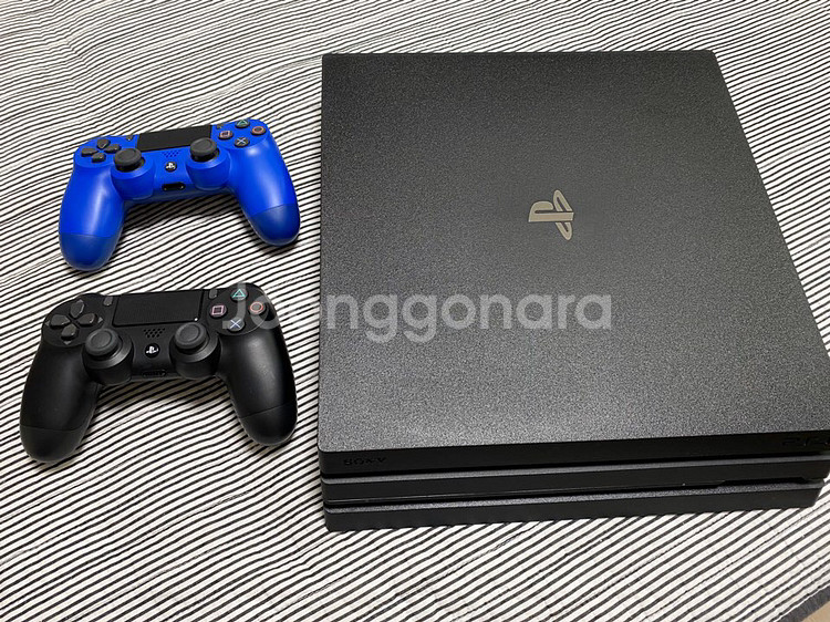 플스4 프로 7218b 듀얼쇼크 2개 팝니다--3