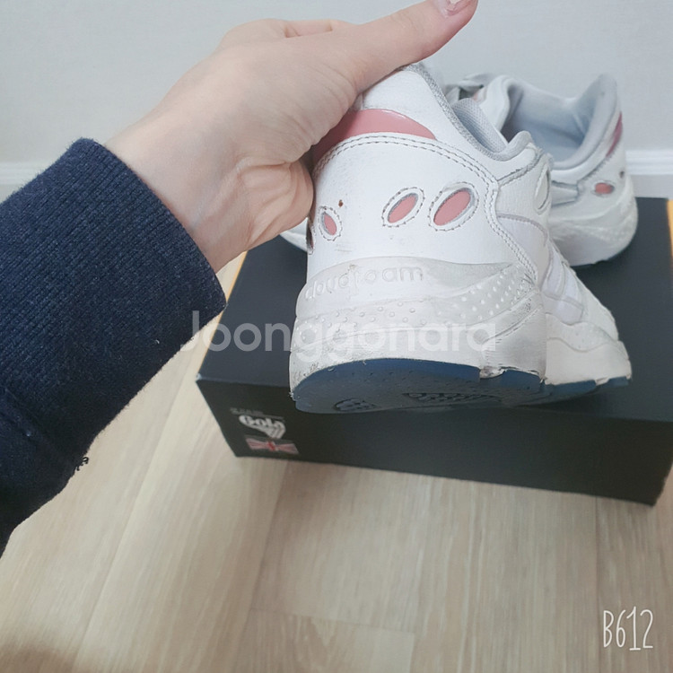 아디다스 235 운동화--1