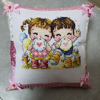 예쁜십자수 주차쿠션 들--8