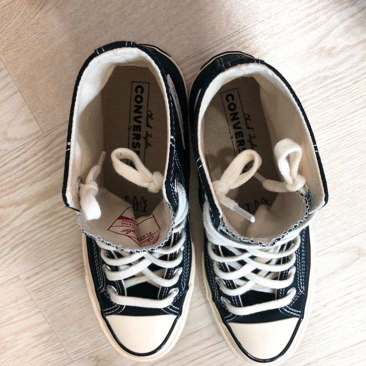 컨버스 척테일러팝니다 235사이즈--7