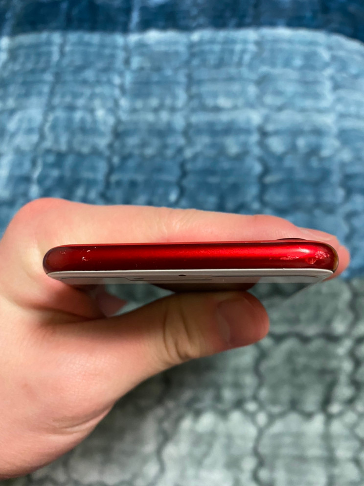 아이폰7 레드 128G 이미지