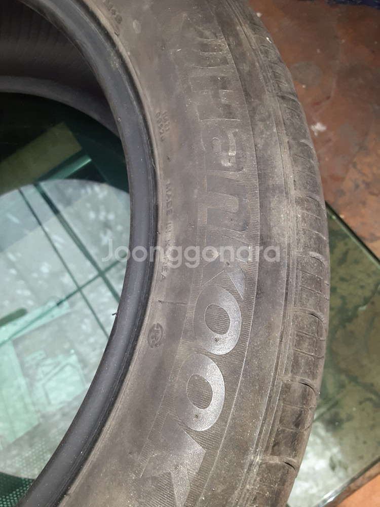 한국타이어 217 55 17 상태 A급 2짝 7만원--2