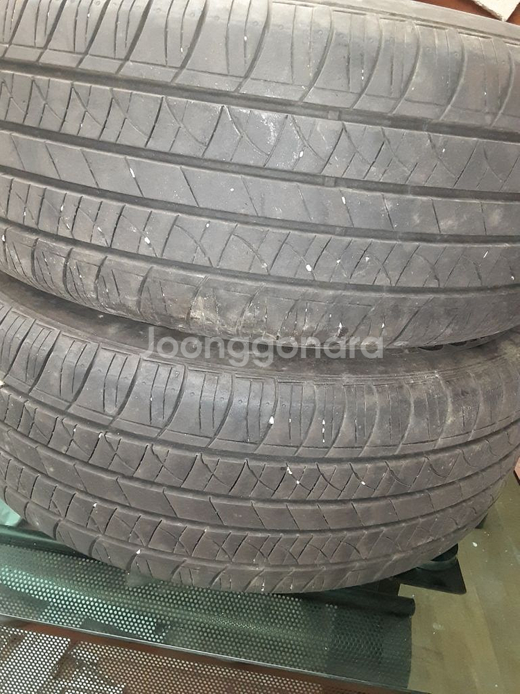 한국타이어 217 55 17 상태 A급 2짝 7만원--5