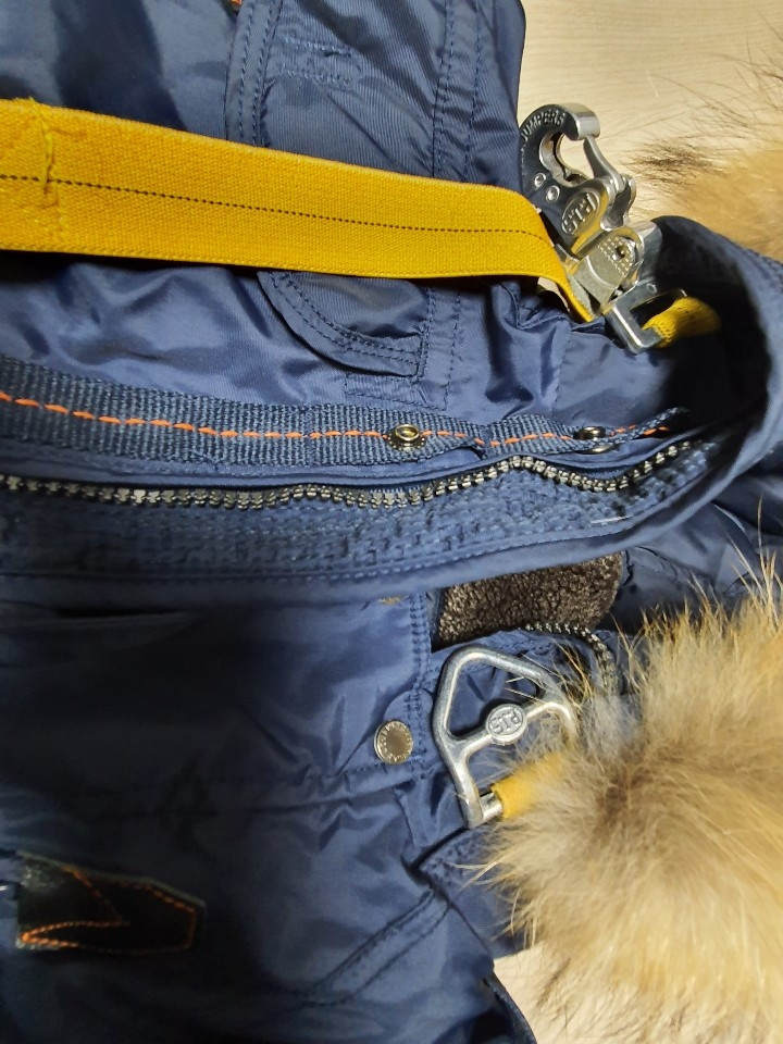 파라점퍼스 패딩 팝니다 교신가능--1