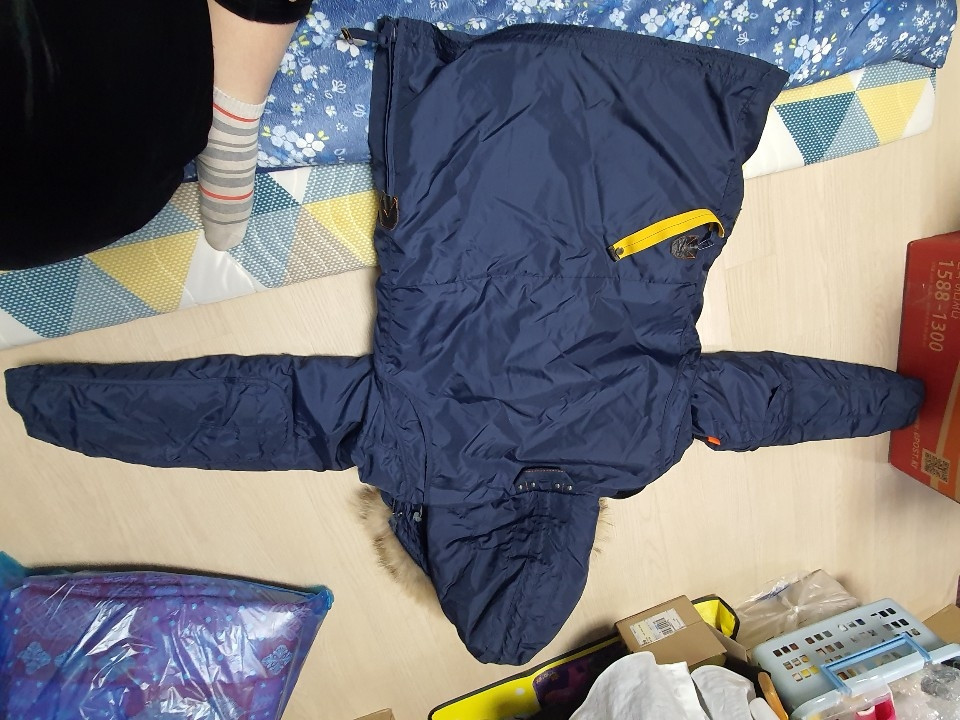 파라점퍼스 패딩 팝니다 교신가능--2