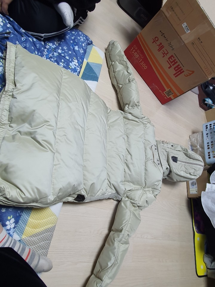 파라점퍼스 패딩 팝니다 교신가능--2