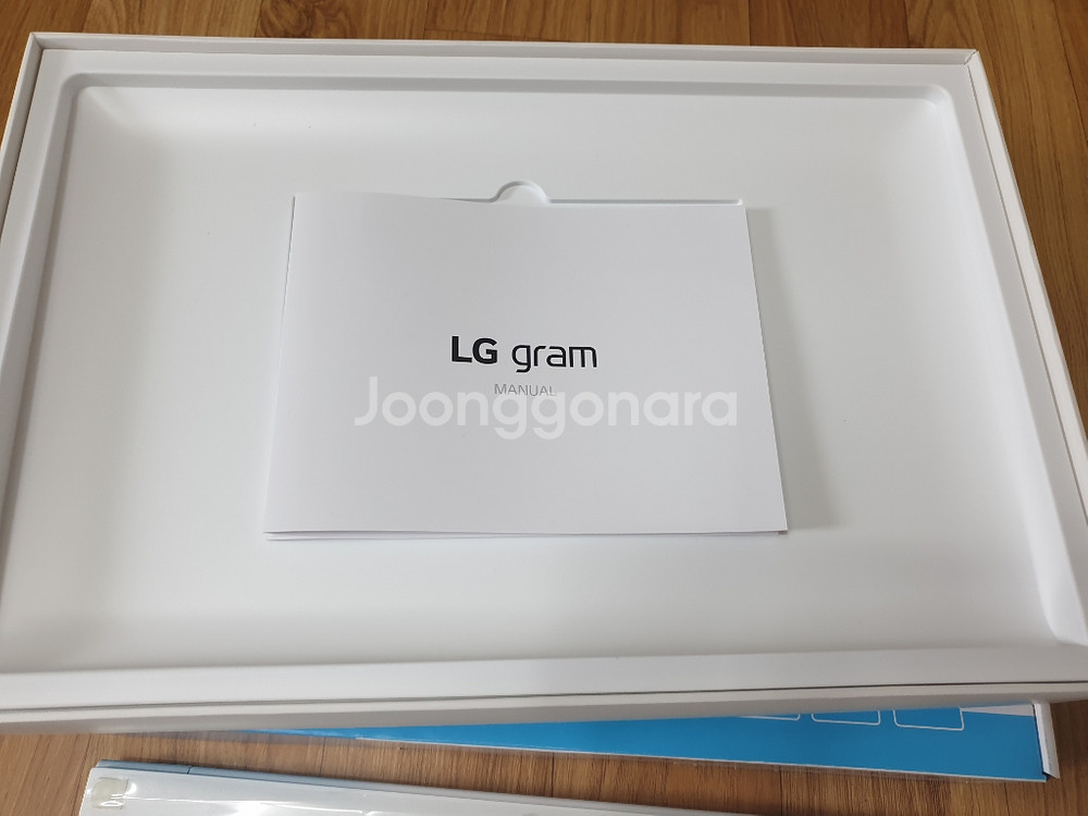 2019년형 LG그램 15인치--4