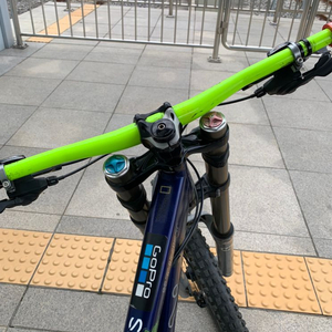 다운힐 mtb