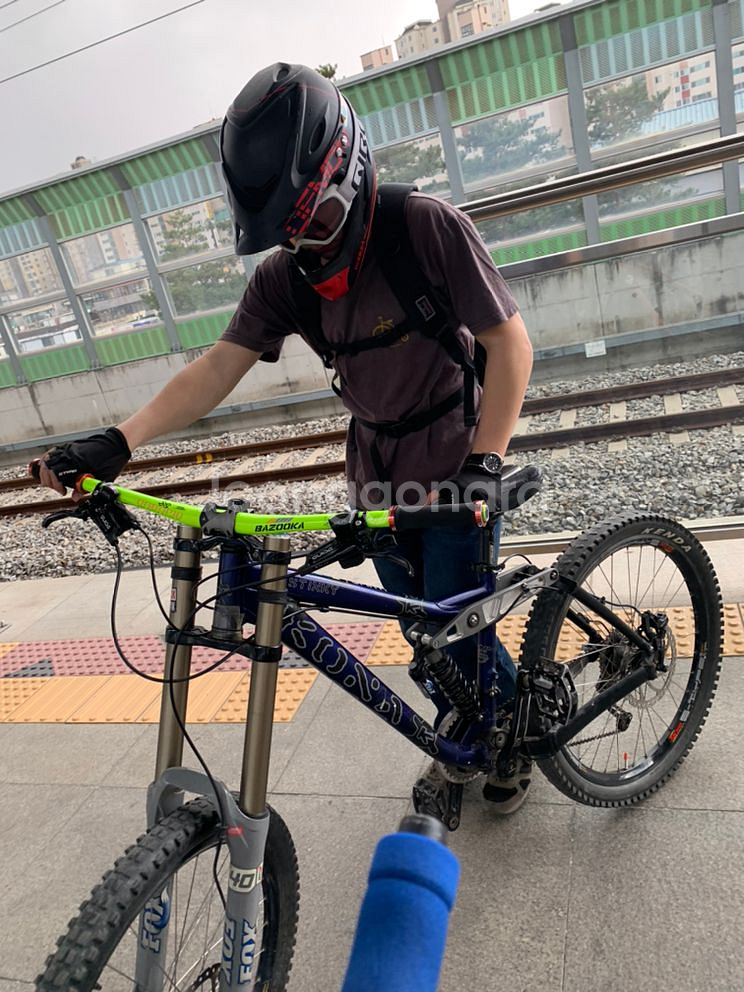 다운힐 mtb--2