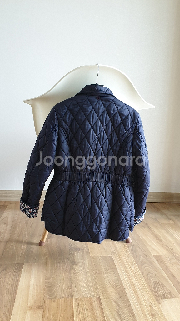 게스키즈 여아 퀼팅자켓 145(초1,2,3) 택포--5