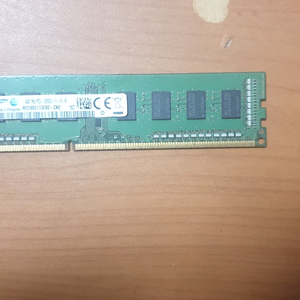 ddr3 램 4기가 3장