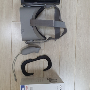 vr오큘러스고 새것 팝니다