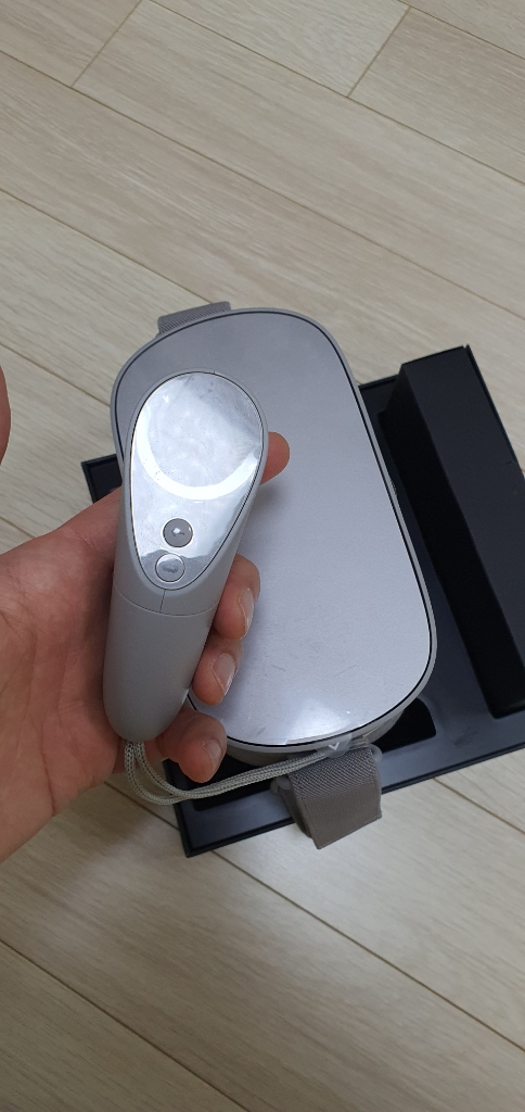 vr오큘러스고 새것 팝니다--2