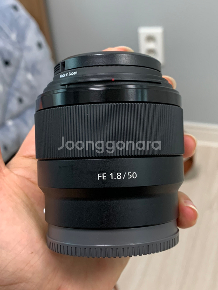 소니 a7m2 바디 + sel28f20--7