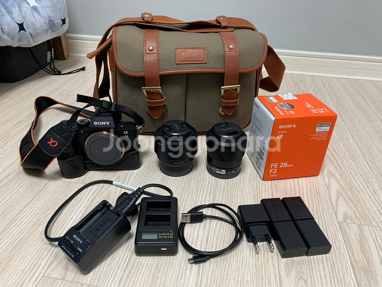 소니 a7m2 바디 + sel28f20--8