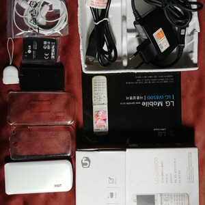 와인폰4(LG-LV8500) S급 풀박스+추가구성