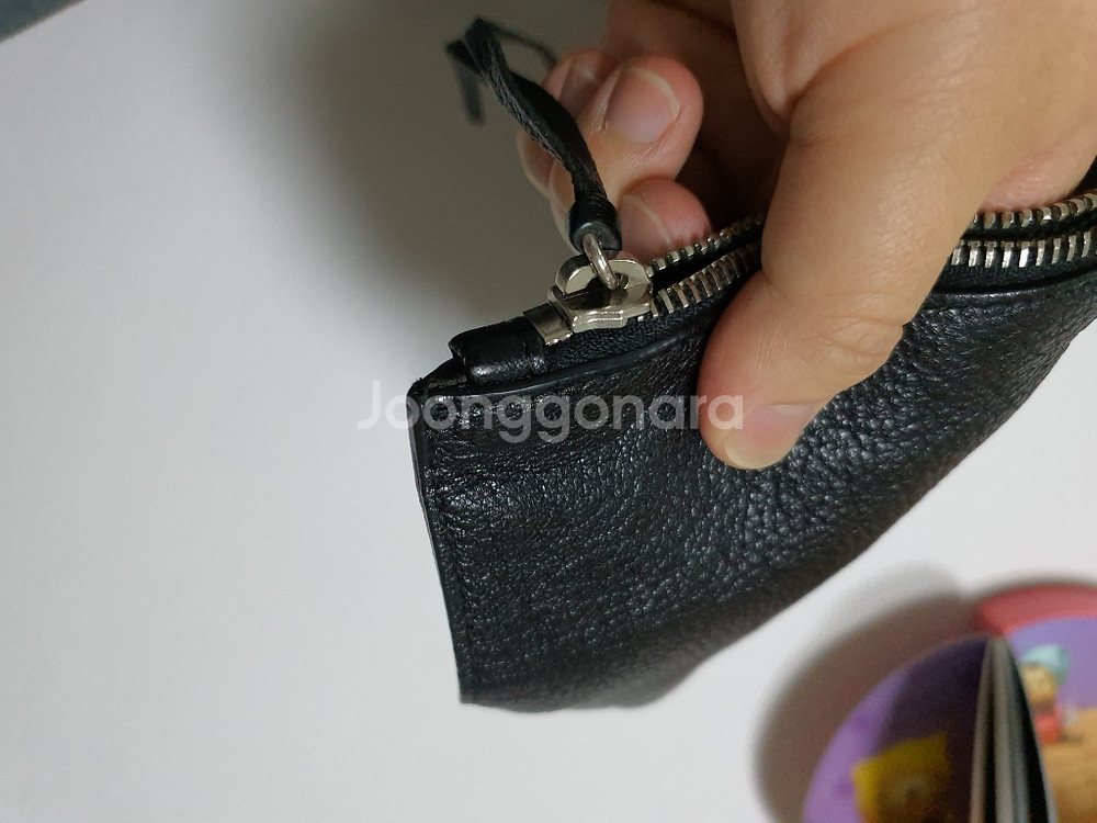 발렌시아가 검정 라지 클러치--9