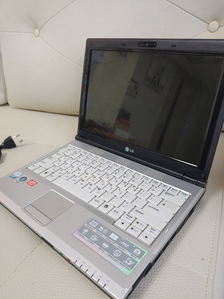 LG XNOTE E200 이미지