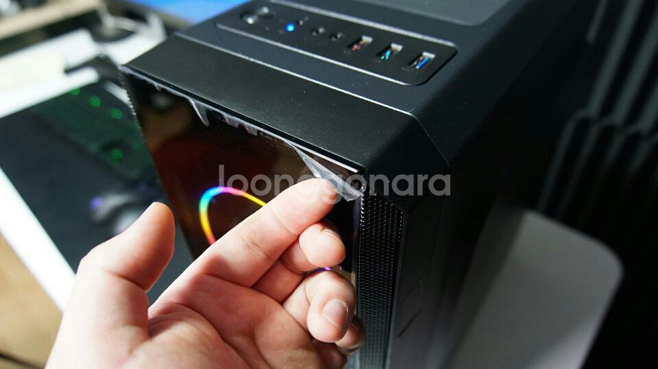 게임용 컴퓨터 팔아요. 개인--1