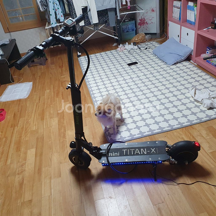 킥보드 저렴하게 판매합니다--3