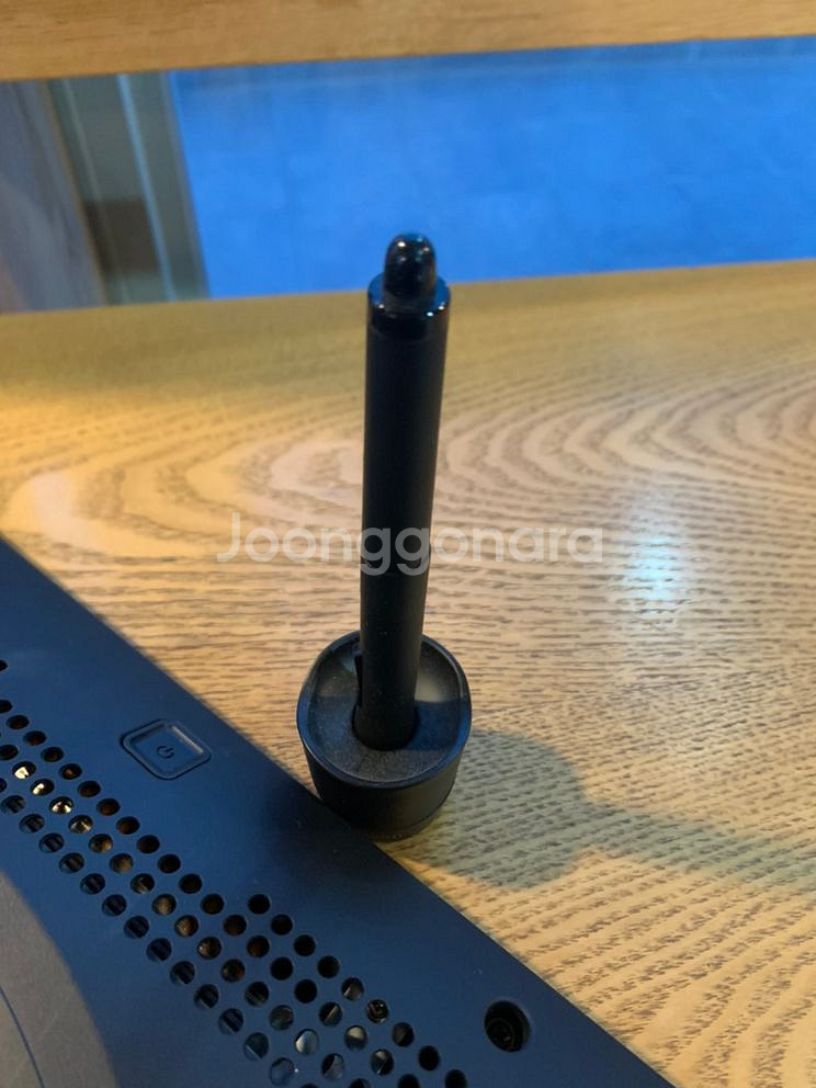 와콤 신티크 22 타블렛 터치 DTH-2200--4