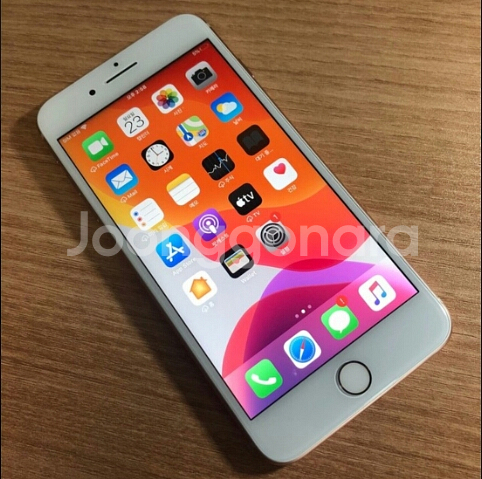 아이폰 8플러스 로즈골드 64gb A-급 공기계--0