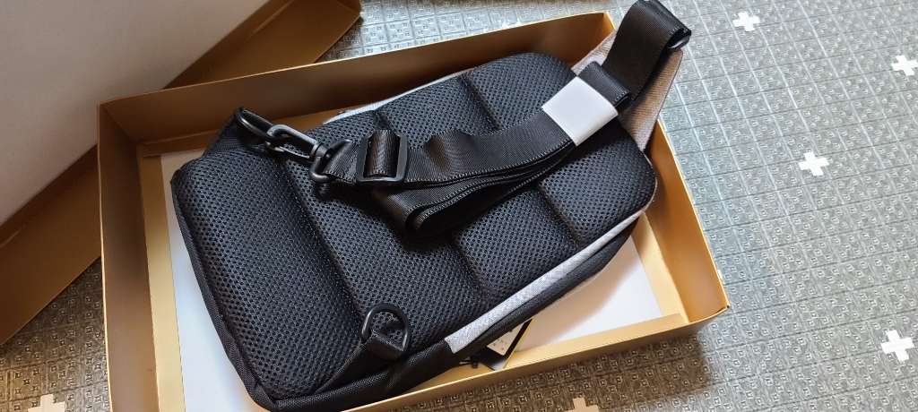 젝니클라우스 가방 새상품--1