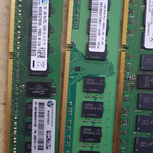 컴퓨터 메모리 칲 4GB DDR3